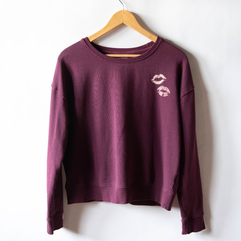 Pact Kisses Long Sleeve Crew Neck Pullover Sweatshirt